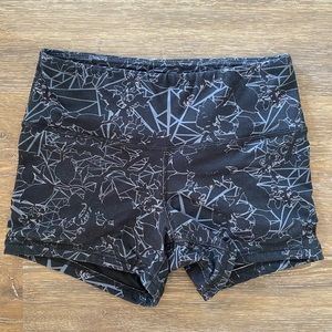 Fleo Shorts